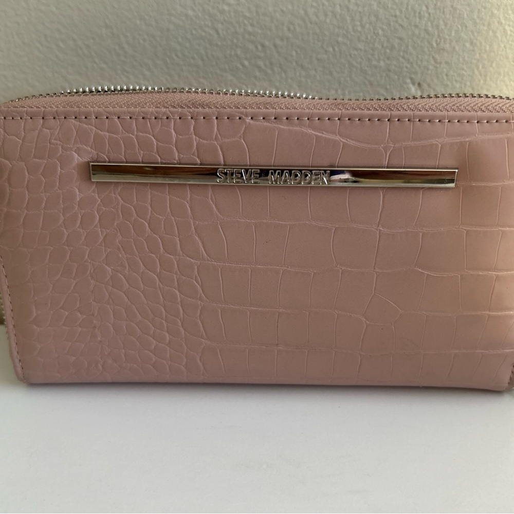 Steve Madden Blush Croc-Embossed Wallet